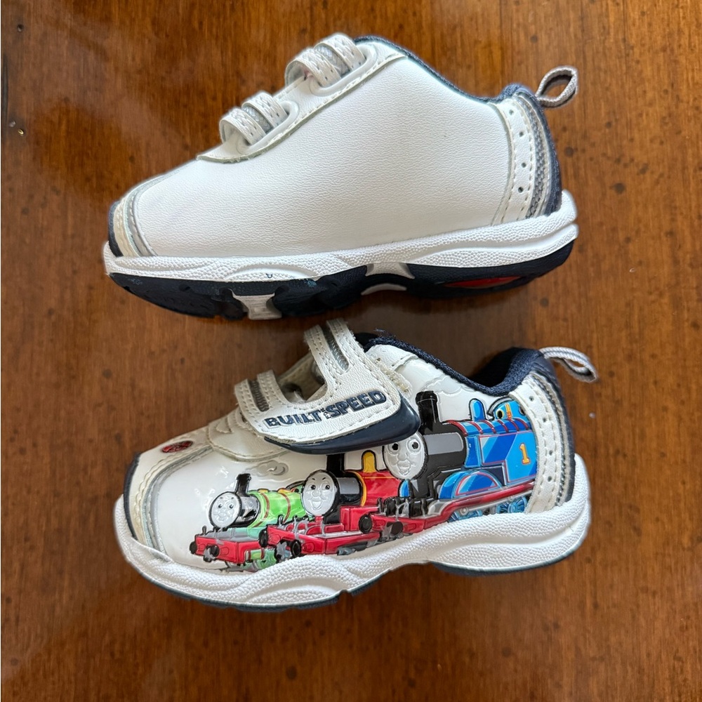 Thomas & Friends White Sneakers with Blue and Red Train Graphics Size 4